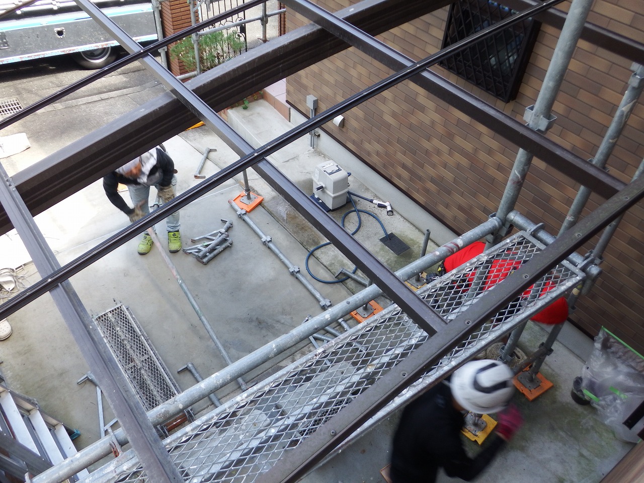 生駒市の屋根と外壁塗装工事、足場解体