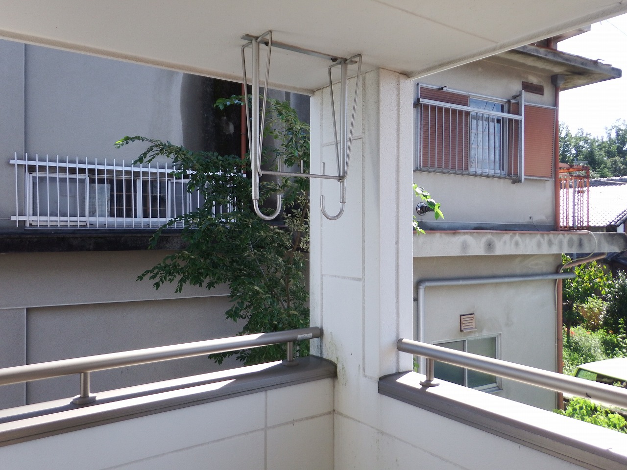 奈良市の購入予定の中古住宅のベランダ