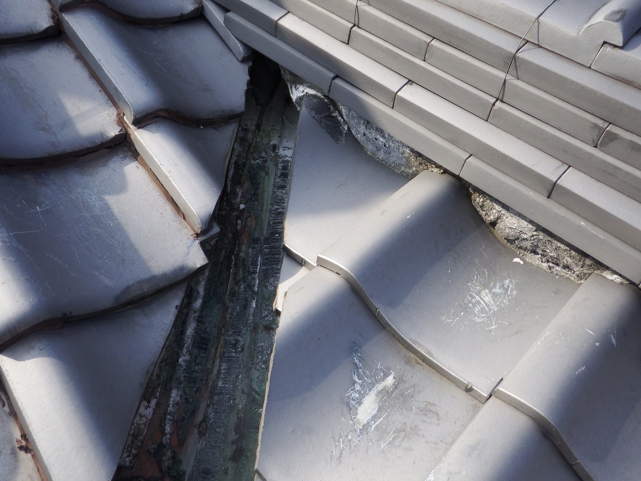 奈良市の納屋の雨漏り、無料点検