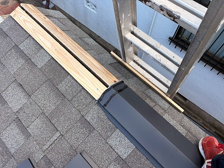 棟板金仕舞2乗コーキング