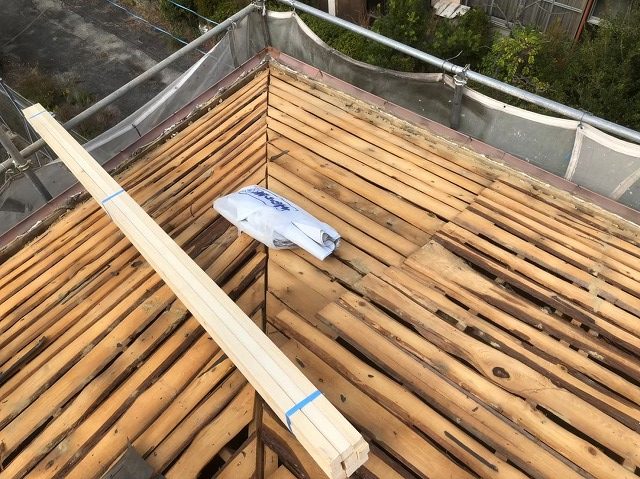バラ板築30年の瓦屋根下地