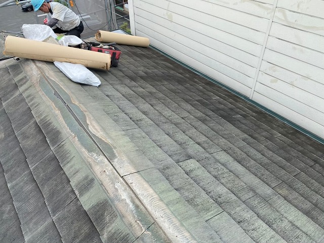 カバー工法で棟板金撤去