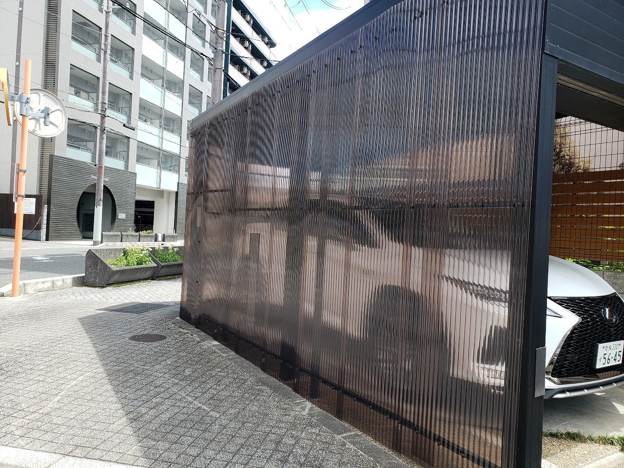 奈良市の波板外壁の車庫、現調