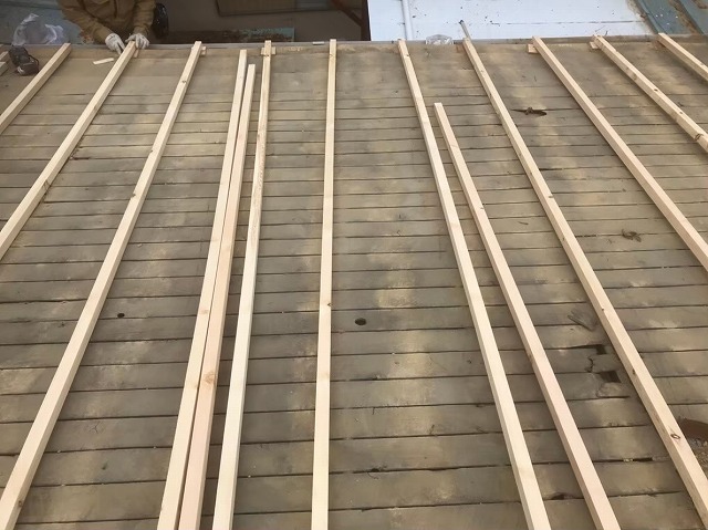 桜井市　和瓦　瓦撤去作業