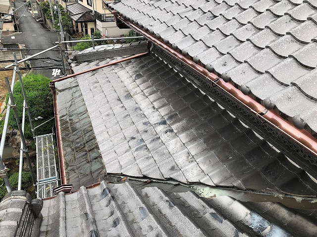 大和郡山市で老朽化した銅製雨樋をいぶし雨樋に交換しました