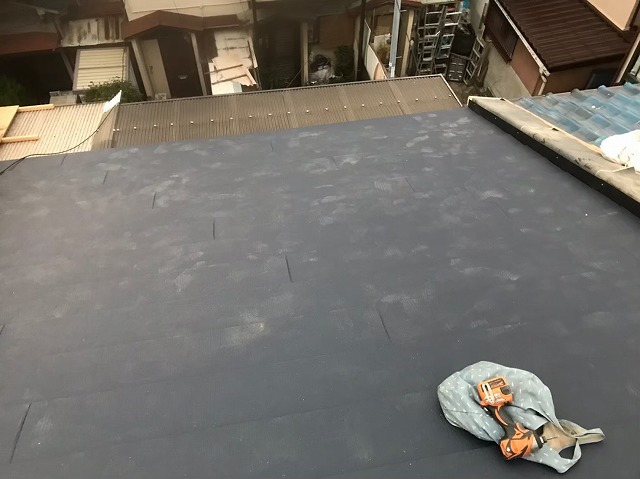 奈良市でガルテクトへ屋根葺き替え完了