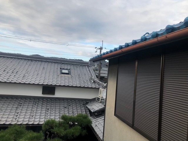 香芝市　青色釉薬瓦屋根　雨樋交換　施工後