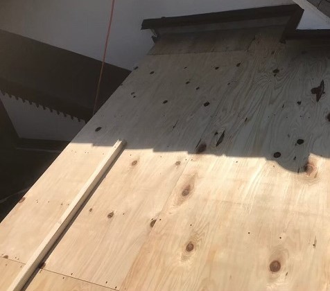 香芝市　和瓦　野地板設置