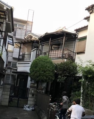 奈良市の切り妻屋根の無料点検