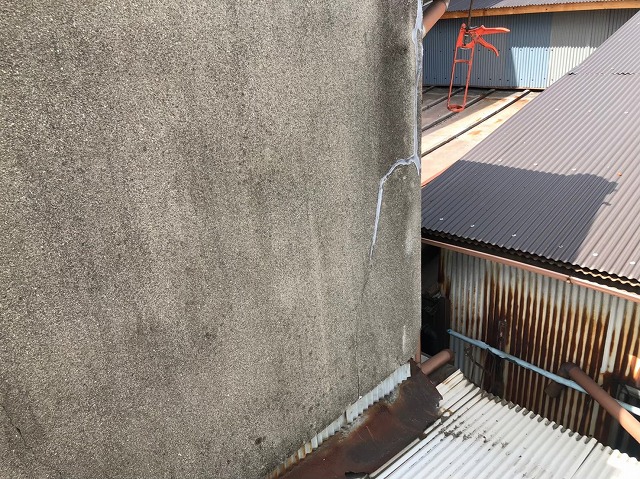 奈良市の外壁補修前の写真