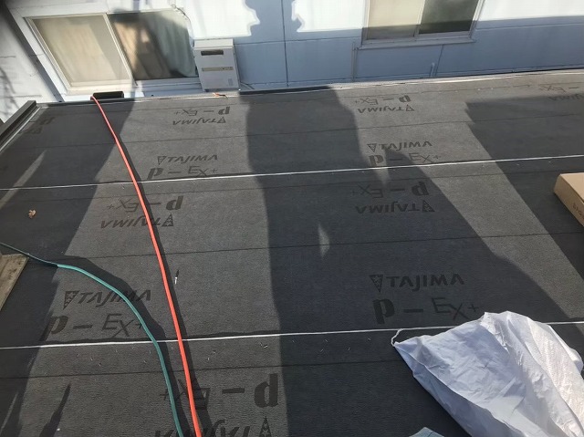 葛城市　防水シート設置