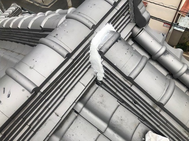 三郷町　複合型瓦屋根　部分補修