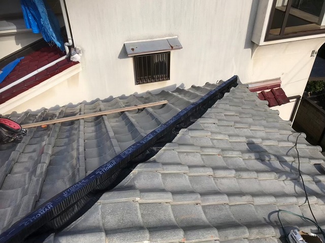 葛城市　雨漏り瓦屋根　ハイロール