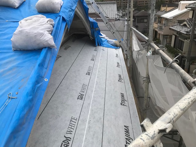 奈良市　防水シート設置