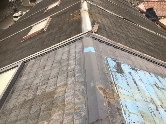 斑鳩町　スレート屋根　無料点検の様子