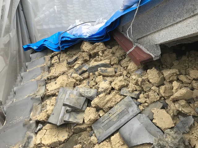 奈良市　和瓦　瓦解体