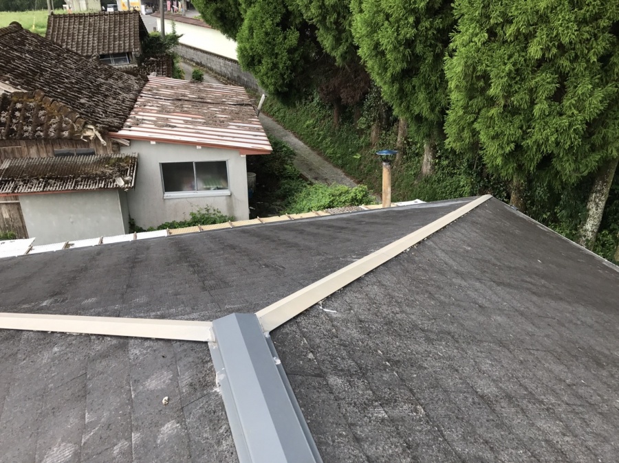 屋根葺き替え前