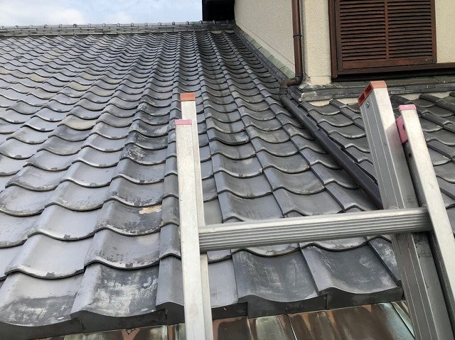 御所市の和風住宅の屋根の点検