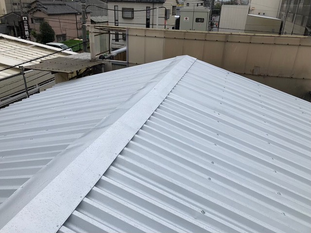 香芝市の大型工場で換気棟設置完了