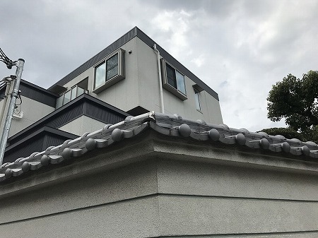 塀隅巴割れ
