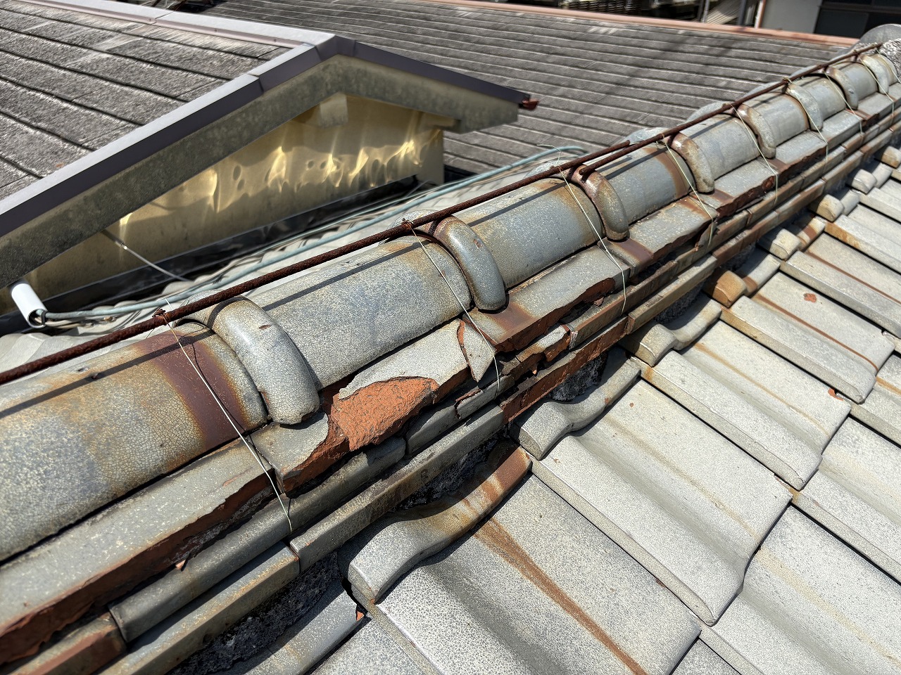 平群町棟瓦凍害