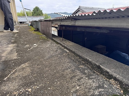 通路状の防水面劣化