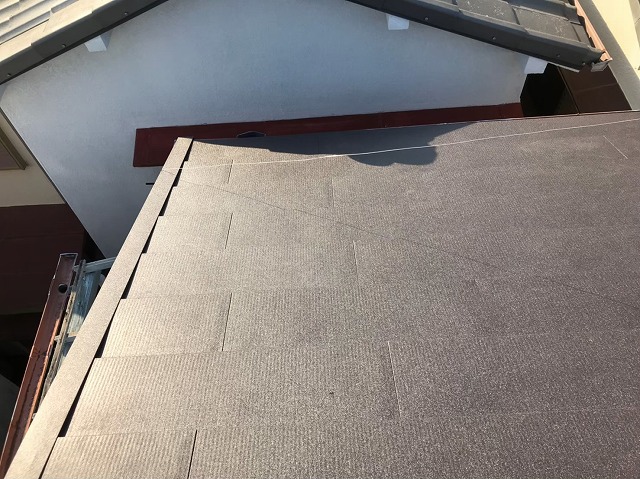 ガルテクト設置で屋根完成