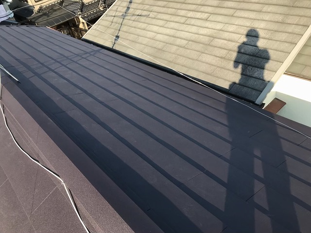 ガルテクト設置で屋根完成