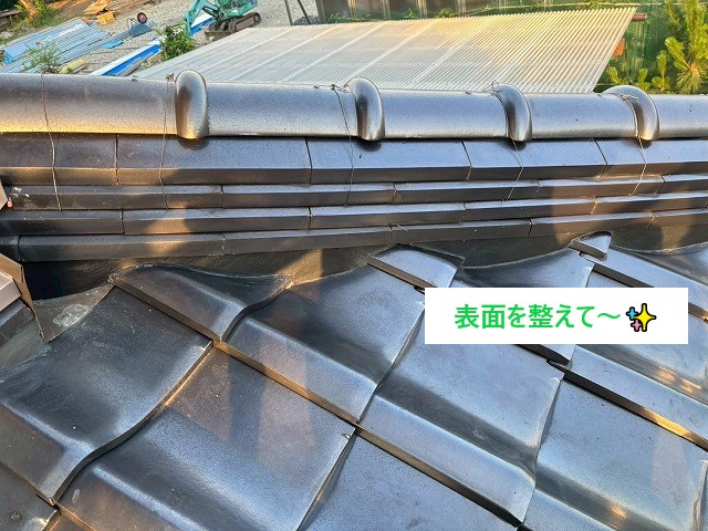 瓦屋根の劣化に多い漆喰　庭に白い塊が落ちていたら要注意