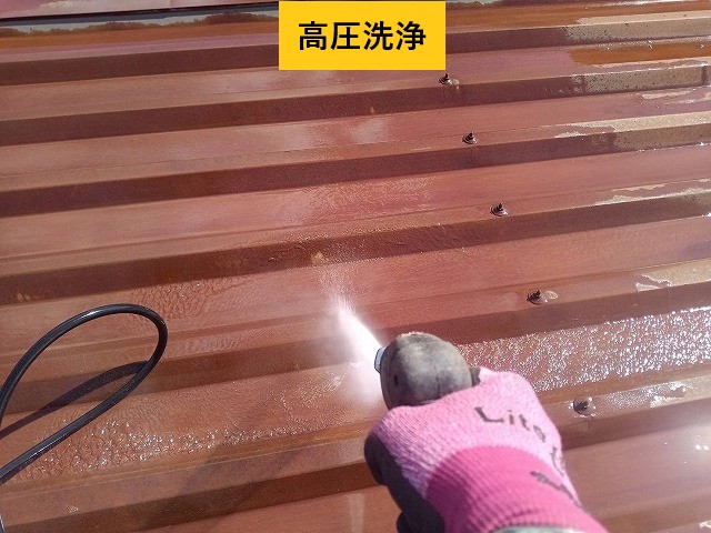 伊奈町折板屋根 高圧洗浄