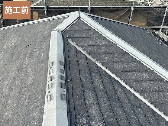 屋根カバー工法施工前の写真です