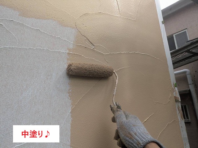 外壁塗り替えで美観と耐久性を両立させました♪