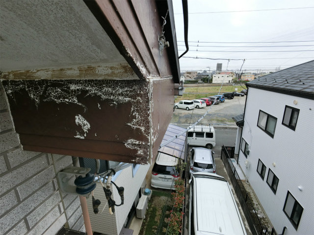破風、軒天の塗装剝がれ