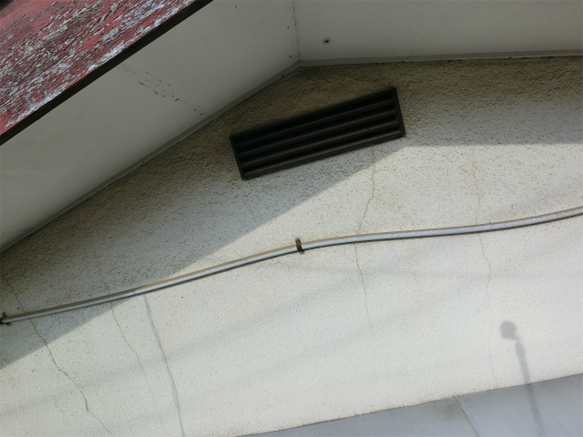 外壁のひび割れ