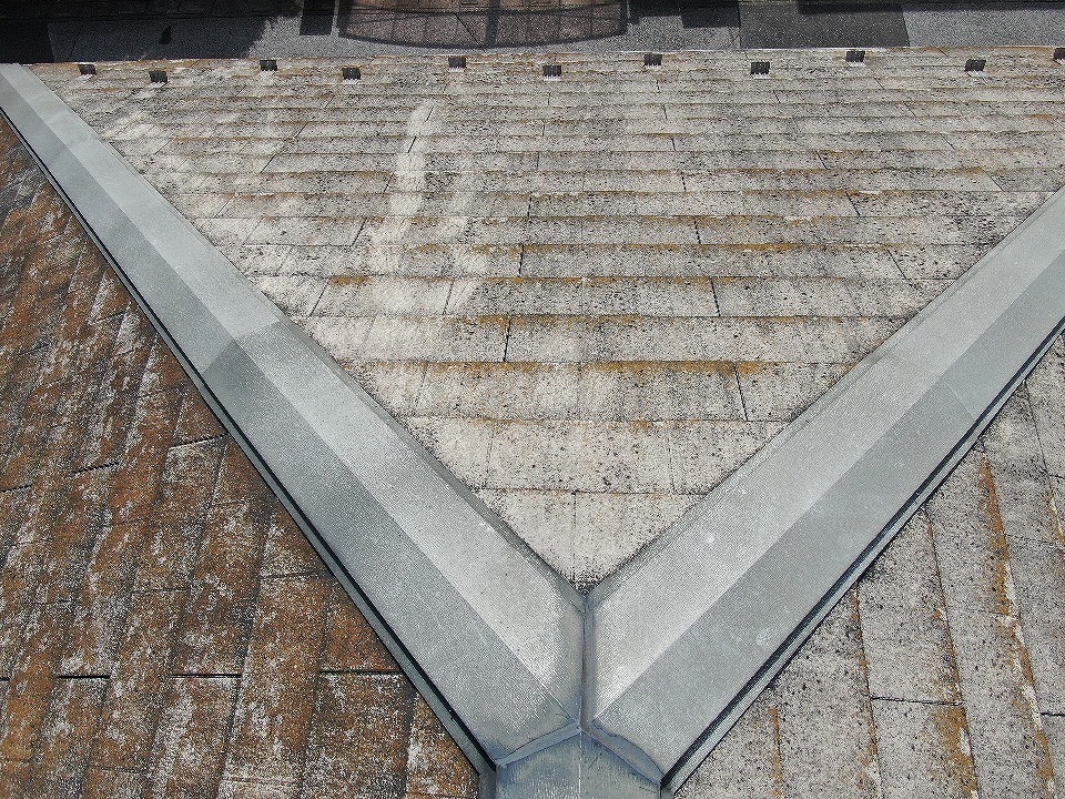 コロニアルNEO　防水性ゼロ