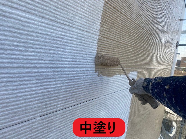 中塗り作業