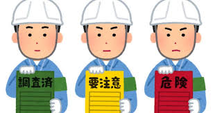 雹（ひょう）被害は、屋根や外壁の目に見える部分だけでなく、屋根の裏側や雨樋の中など、普段あまり目にしない場所にもダメージが及んでいることがあります。小さなヒビや凹みでも、放置すると雨漏りや劣化の原因になるので、定期的な点検が大切です。