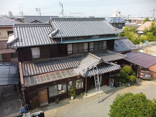 木造2階建てのお住い