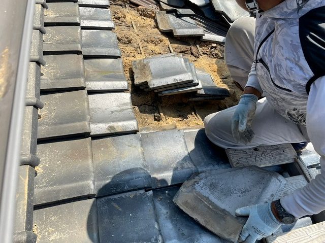 日本瓦の解体