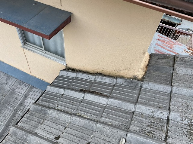 特に雨漏りが酷い壁際