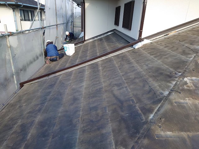 野地板の清掃写真