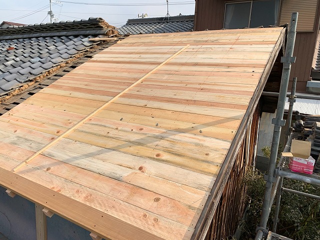 野地板の施工