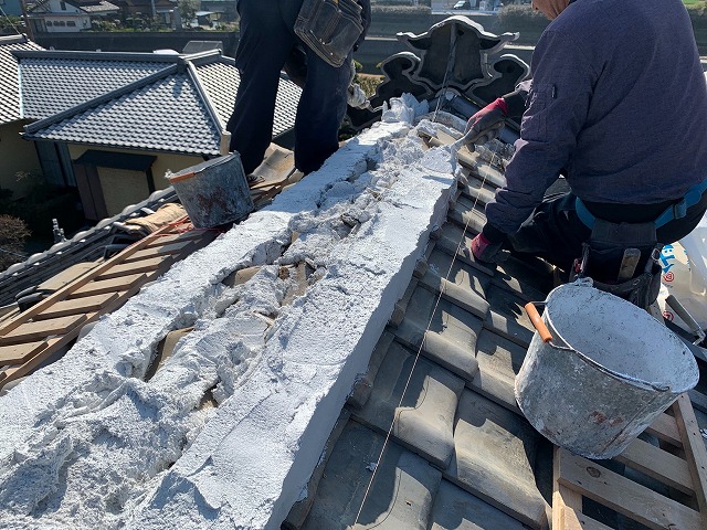 大棟の台のし積み