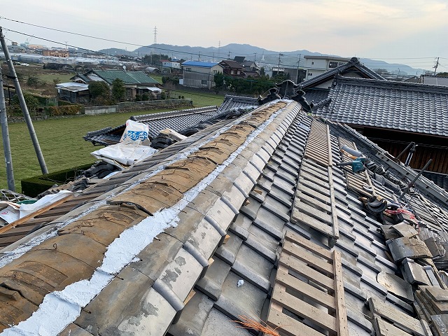 大棟の台のし積み