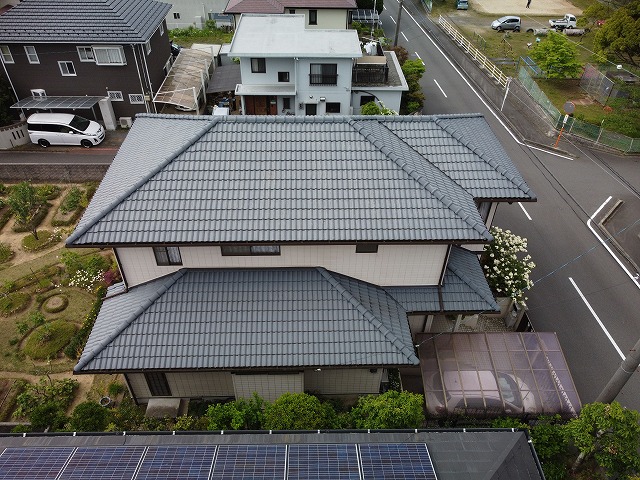 東温市S様邸　モニエル瓦屋根