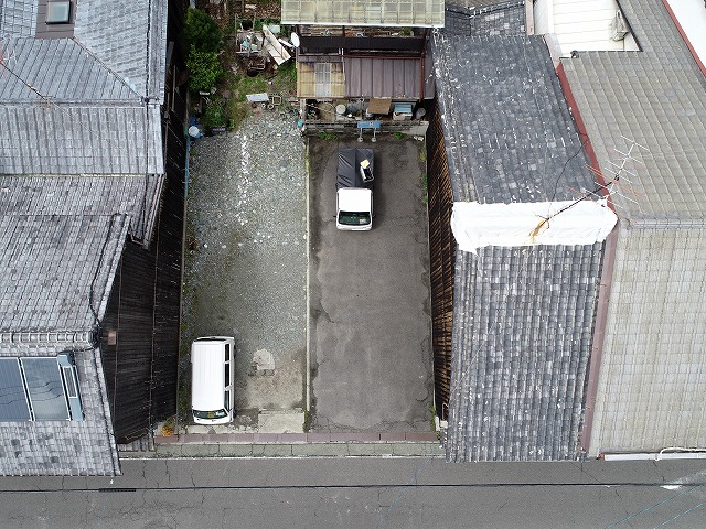 雨漏りの瓦屋根