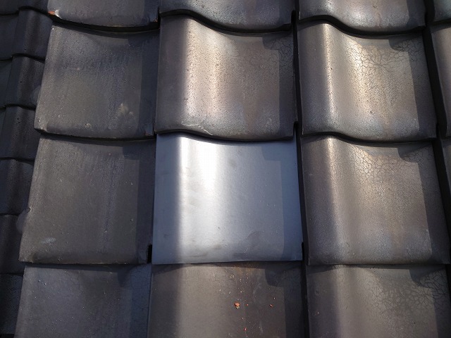 差し替え交換した陶器瓦