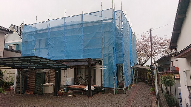 住宅リフォームの足場