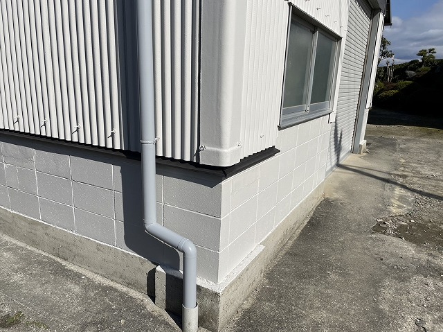 外壁塗装をした倉庫の1階