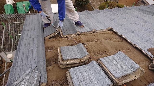 セメント瓦の解体撤去